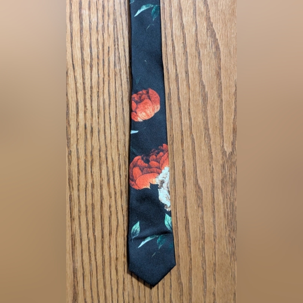 Devil's Advocate Floral Black Men's Skinny Tie